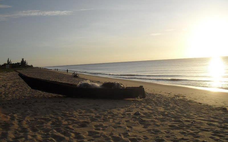 Casa Frente Para O Mar Nova Viçosa المظهر الخارجي الصورة